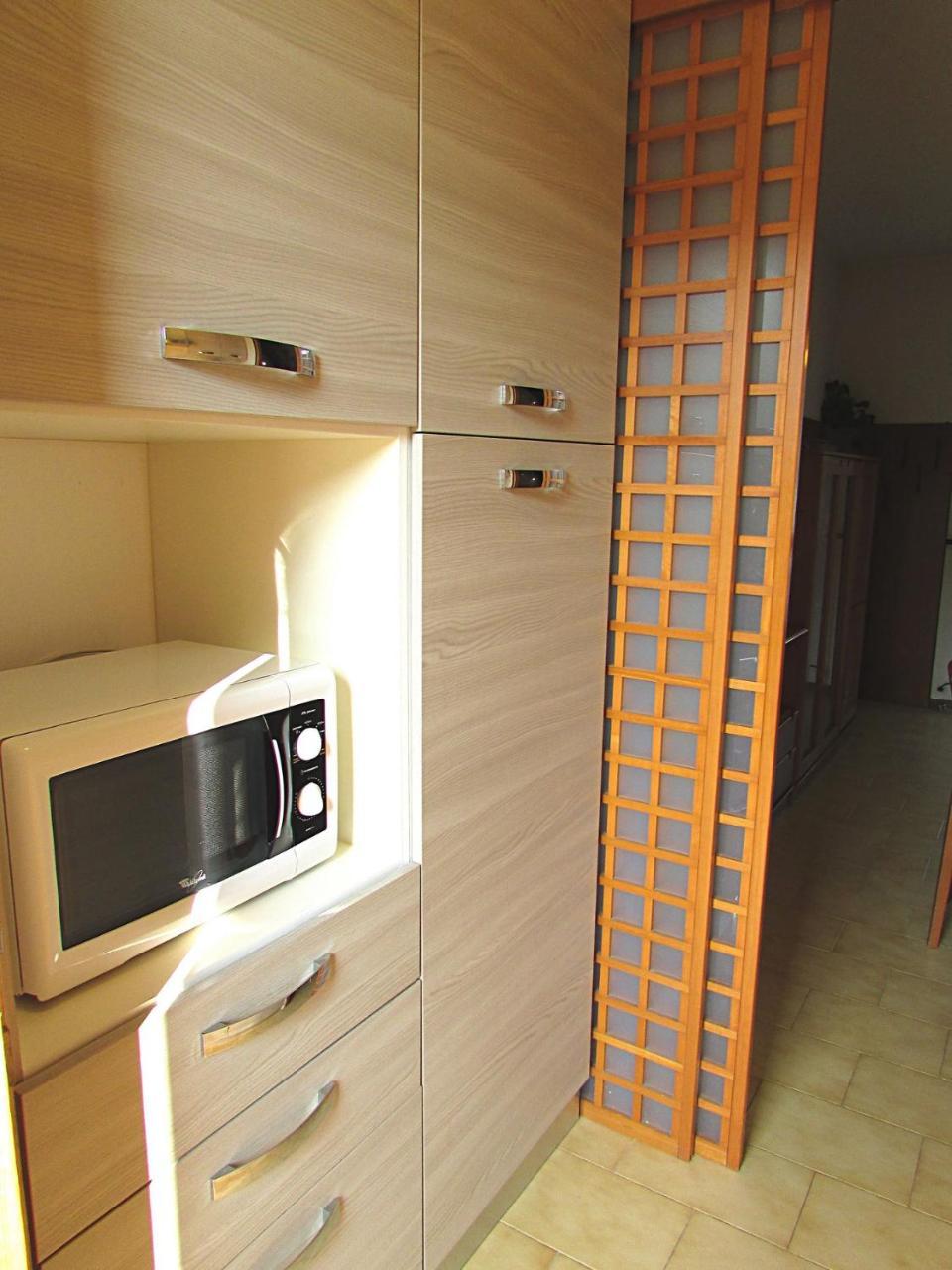 Andrea Apartment Бибионе Екстериор снимка